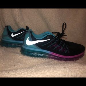 Women’s Nike Airmax’s